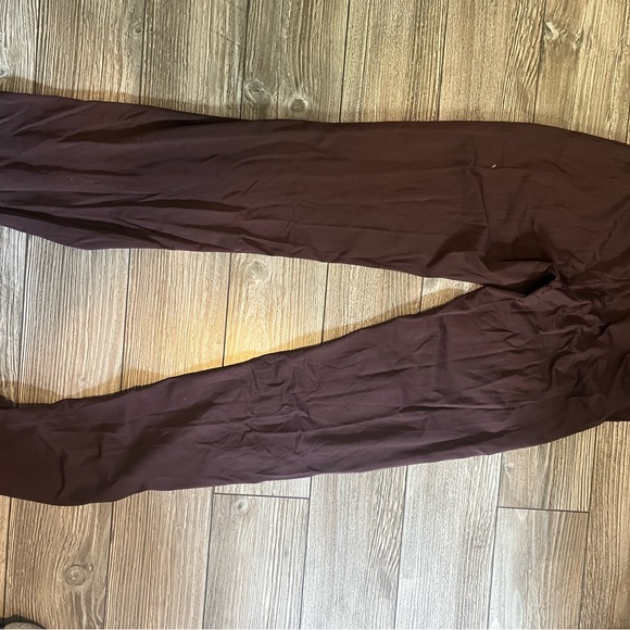 Lululemon Pants Size 6 - Picture 3 of 3
